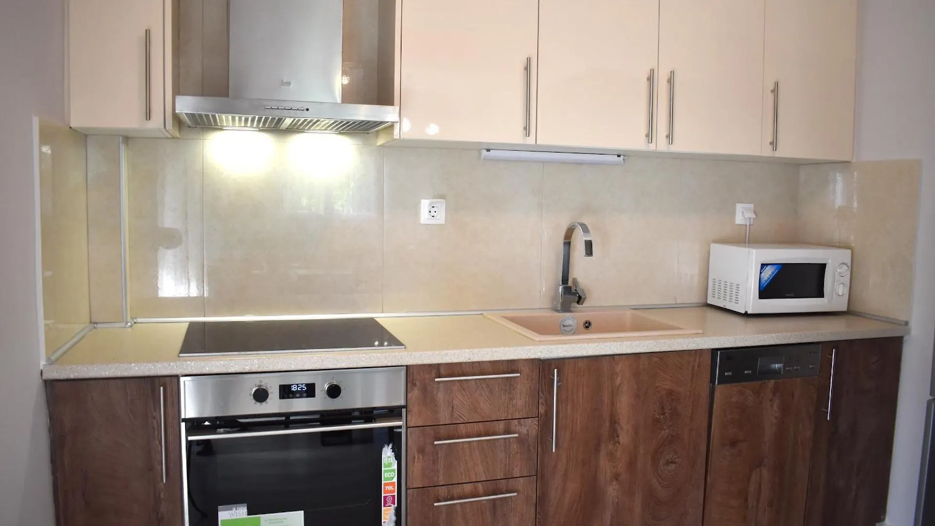 Holiday Home Close To The Sea Nea Iraklia 0*,