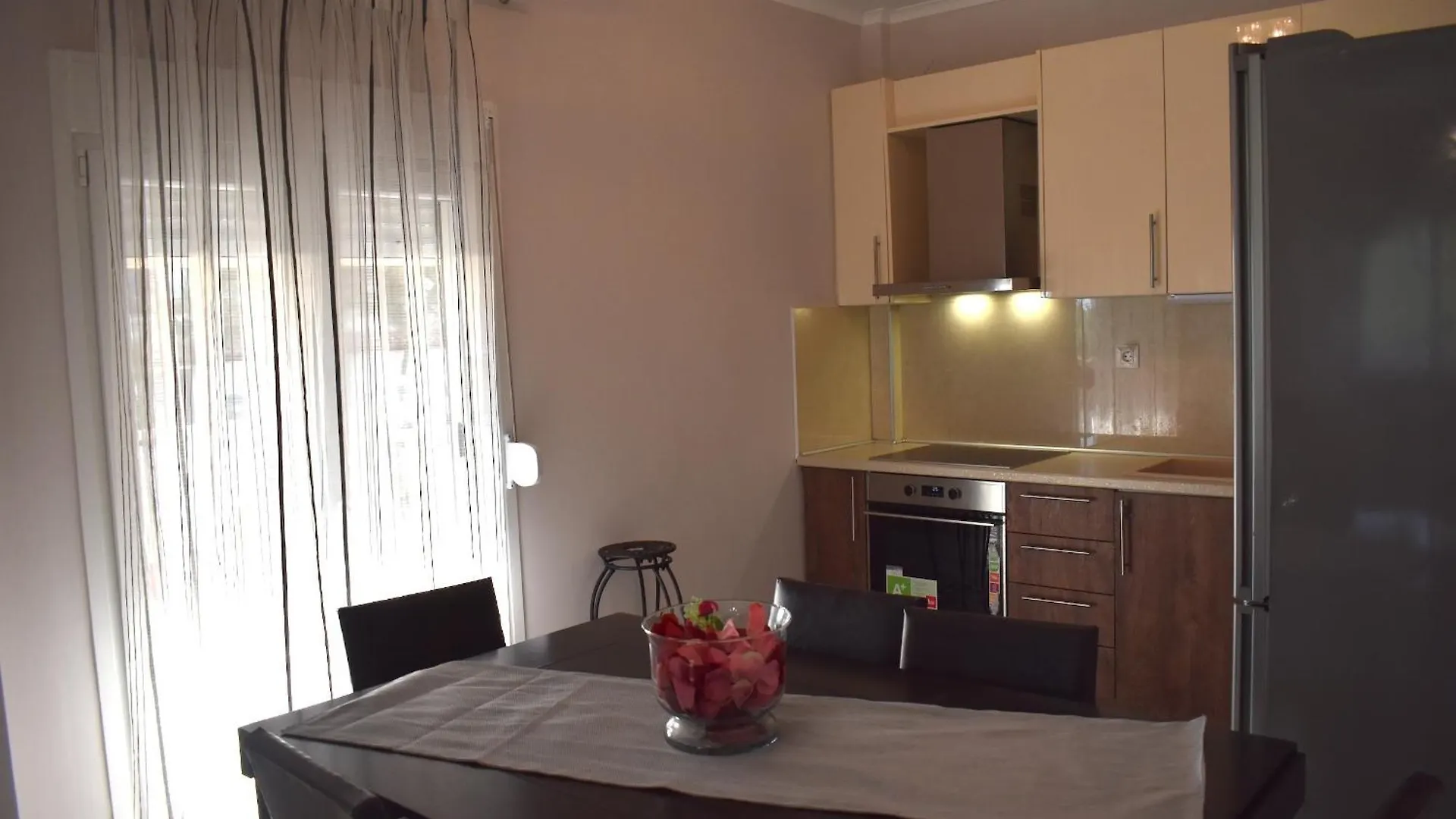 Holiday Home Close To The Sea Nea Iraklia