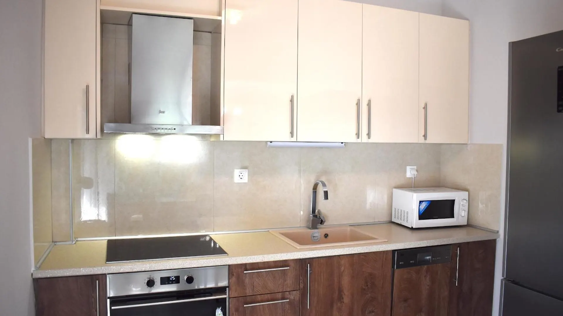 Holiday Home Close To The Sea Nea Iraklia