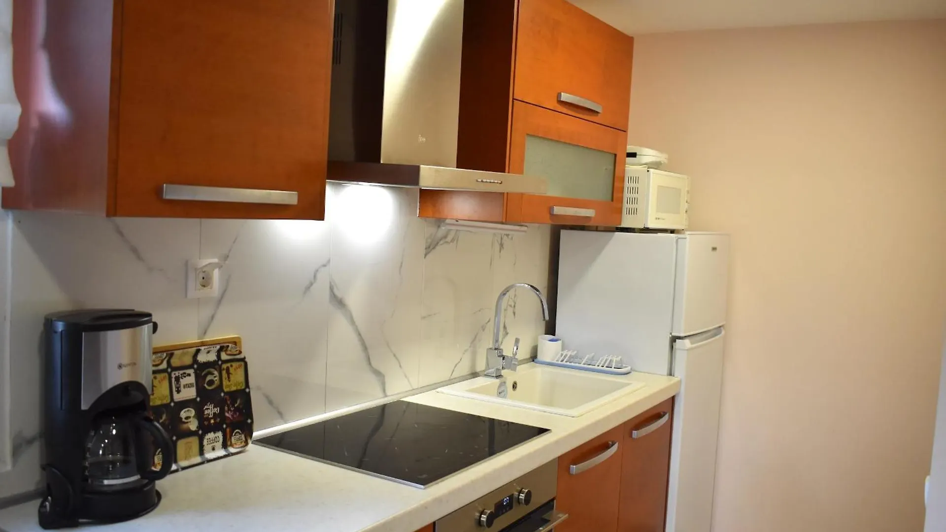 Holiday Home Close To The Sea Nea Iraklia
