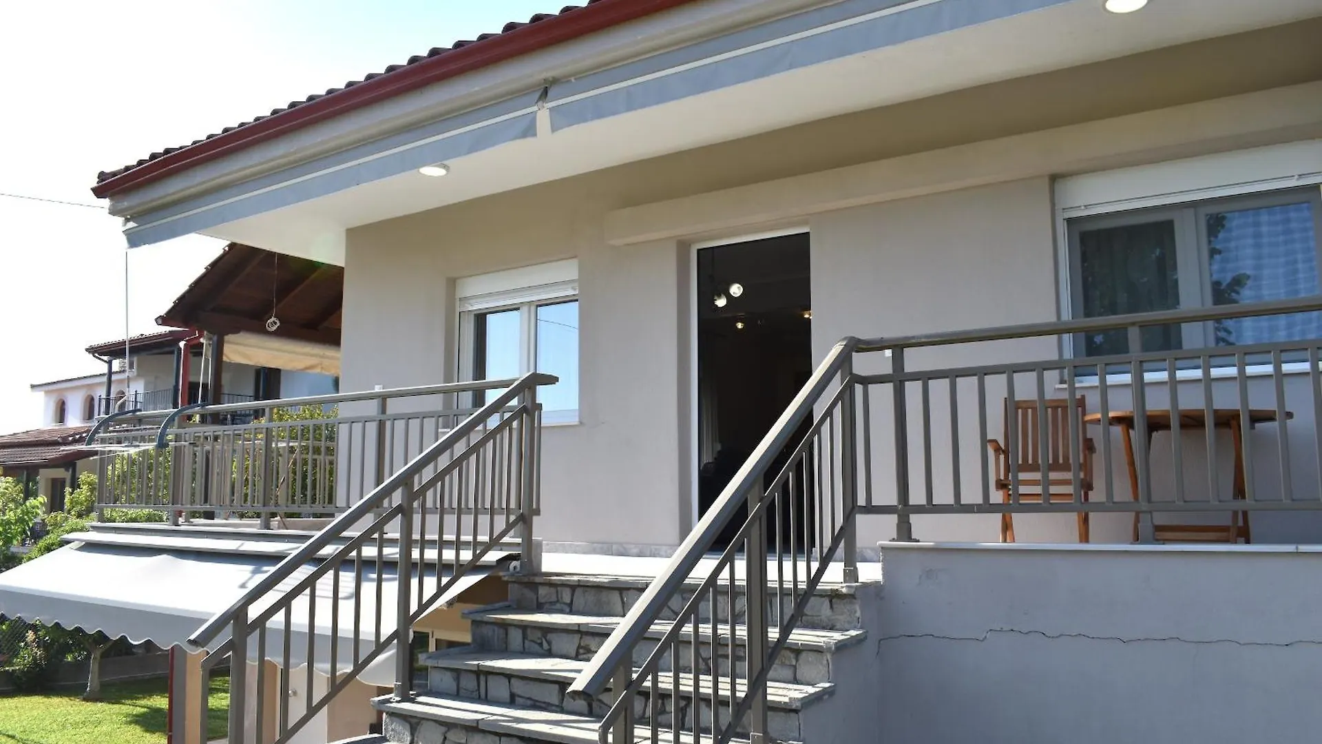Holiday Home Close To The Sea Nea Iraklia